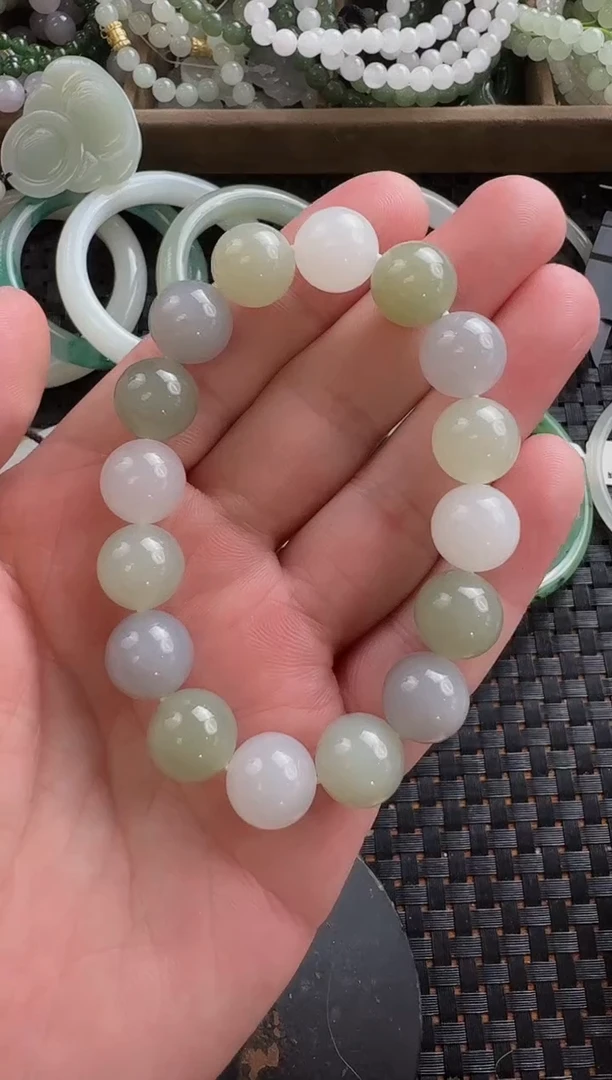 颈饰未镶嵌和田玉12多宝