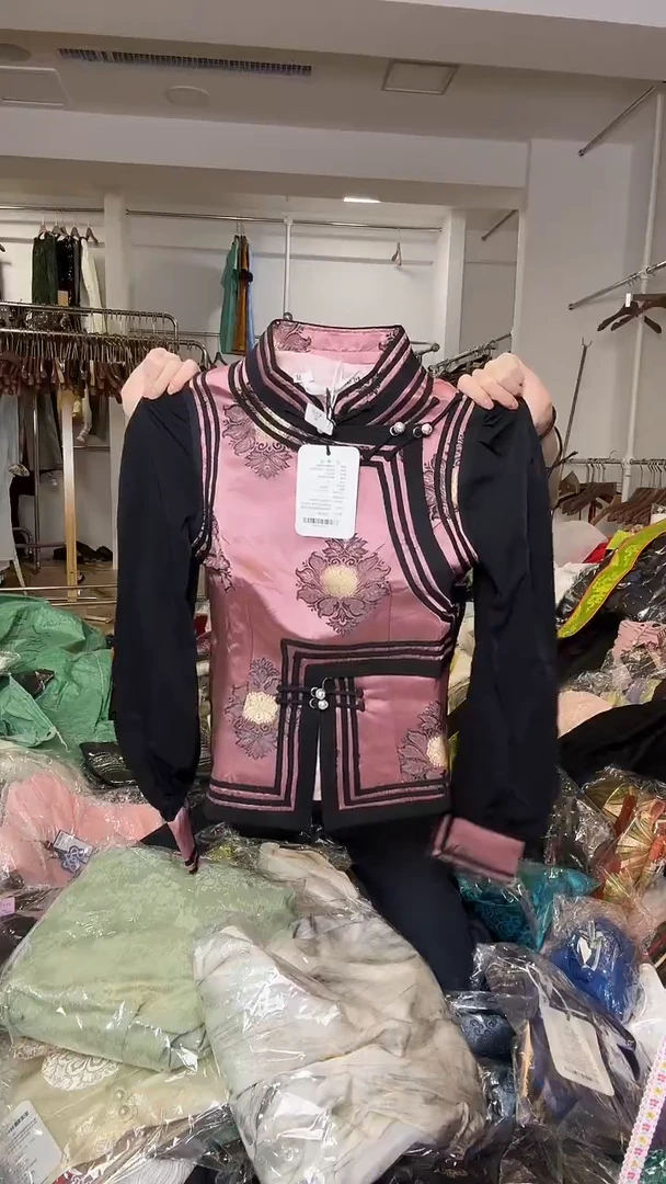 纱袖马甲       M码       80-105斤