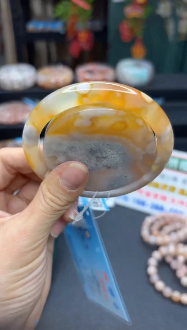 【闪购商品】石英质玉手镯未镶嵌2376（60圈赠送镯心）