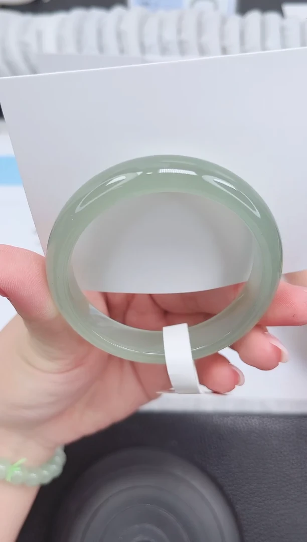 未镶嵌手镯石英质玉79-56