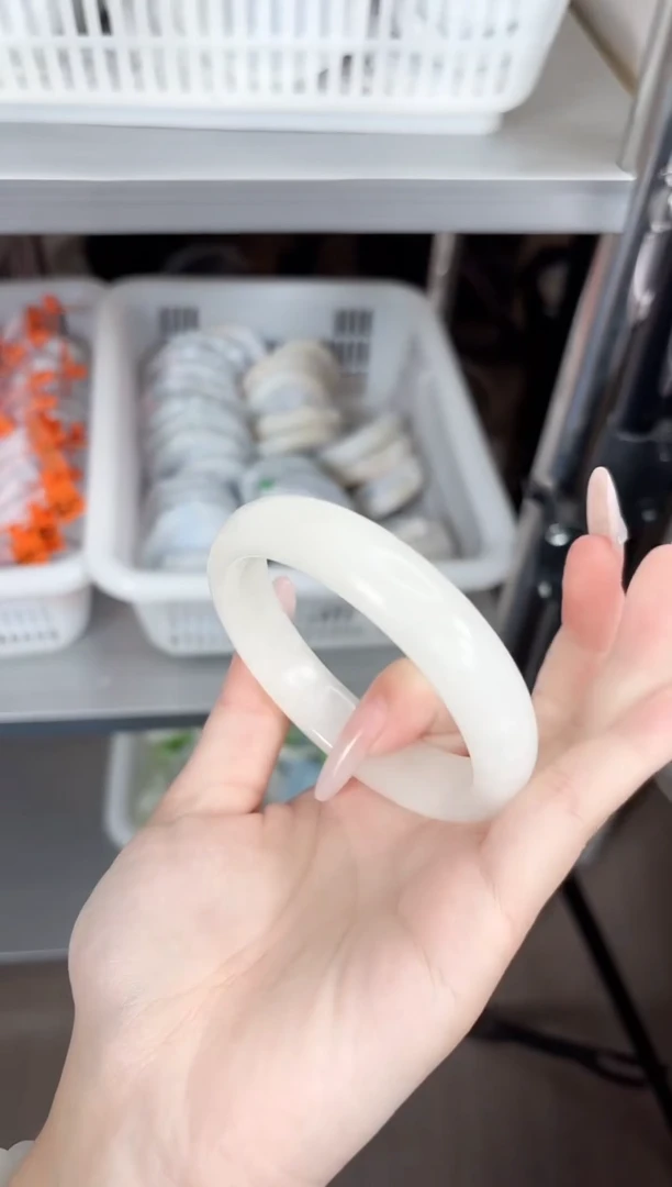 未镶嵌手镯和田玉10.29/40/63-64