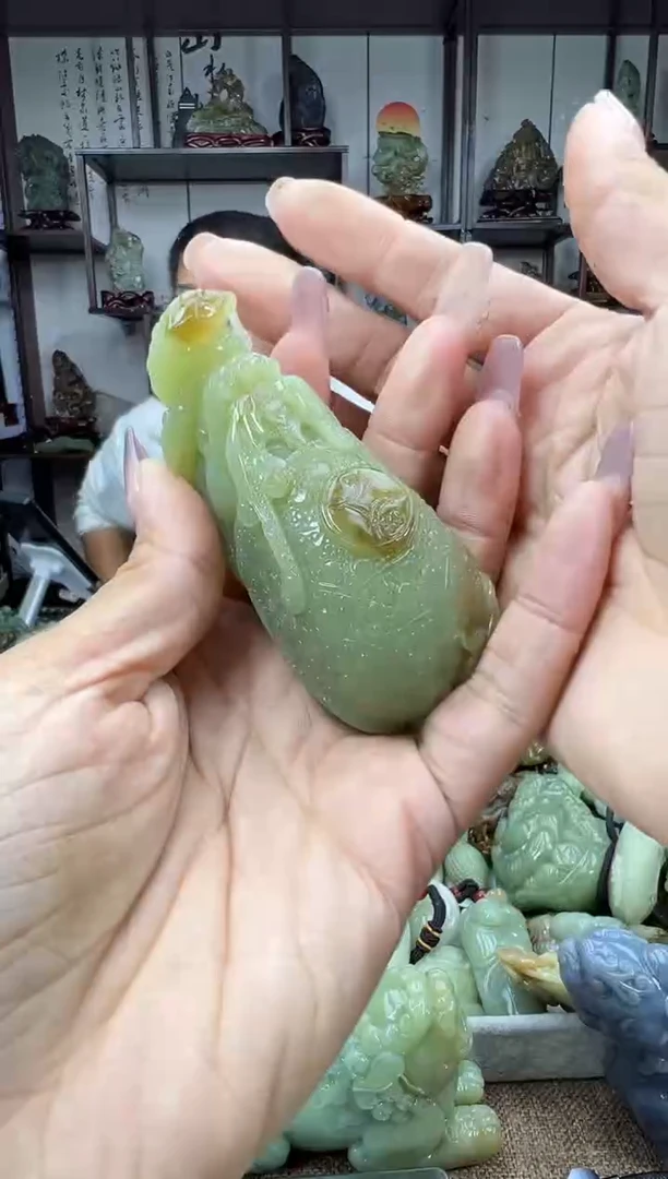未镶嵌和田玉把件1