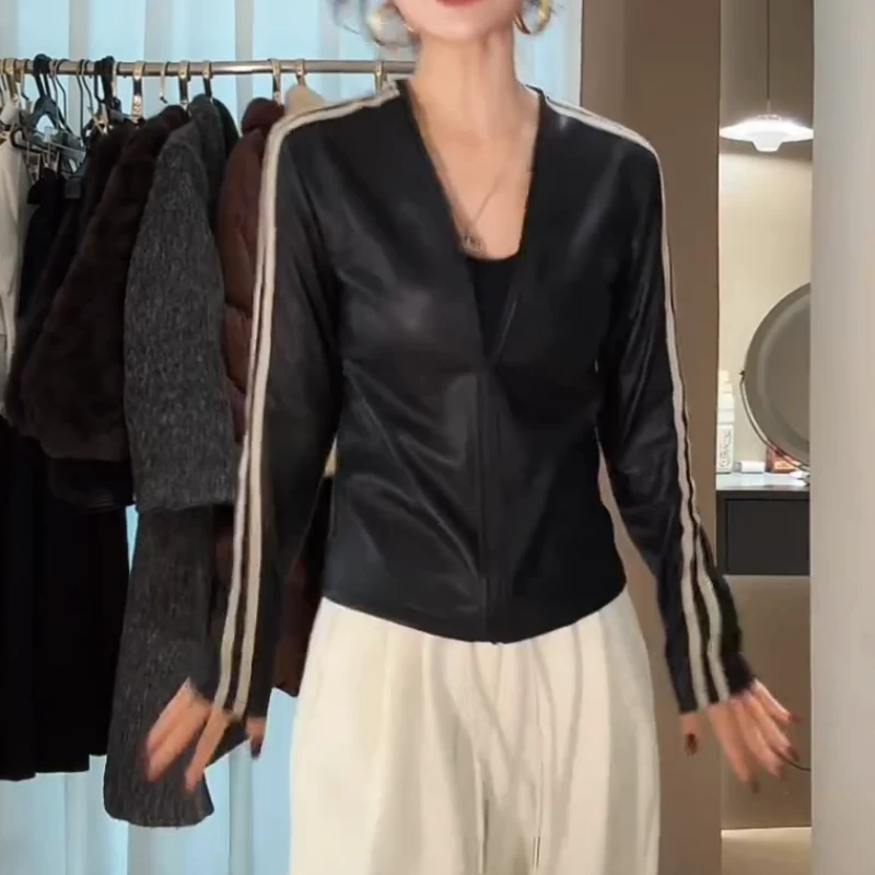 秋冬新款加绒pu皮外套皮衣修身显瘦拉链小衫女上衣LK2509277