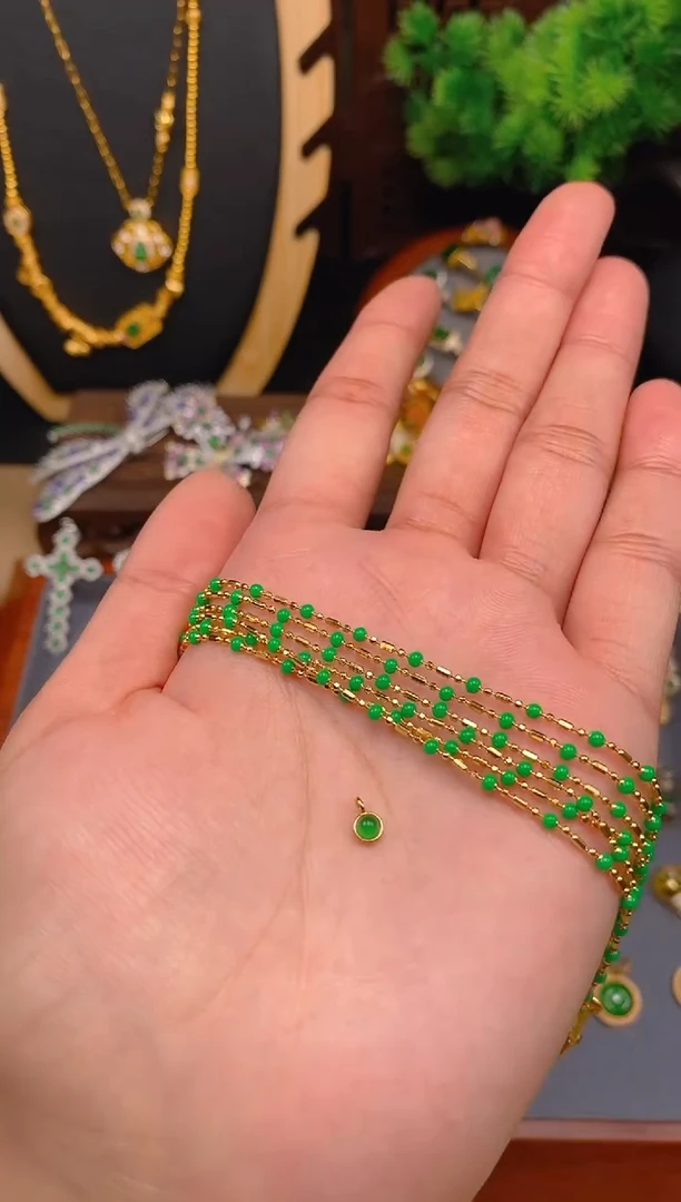 【闪购商品】翡翠项链银S925镶嵌金色碎银项链