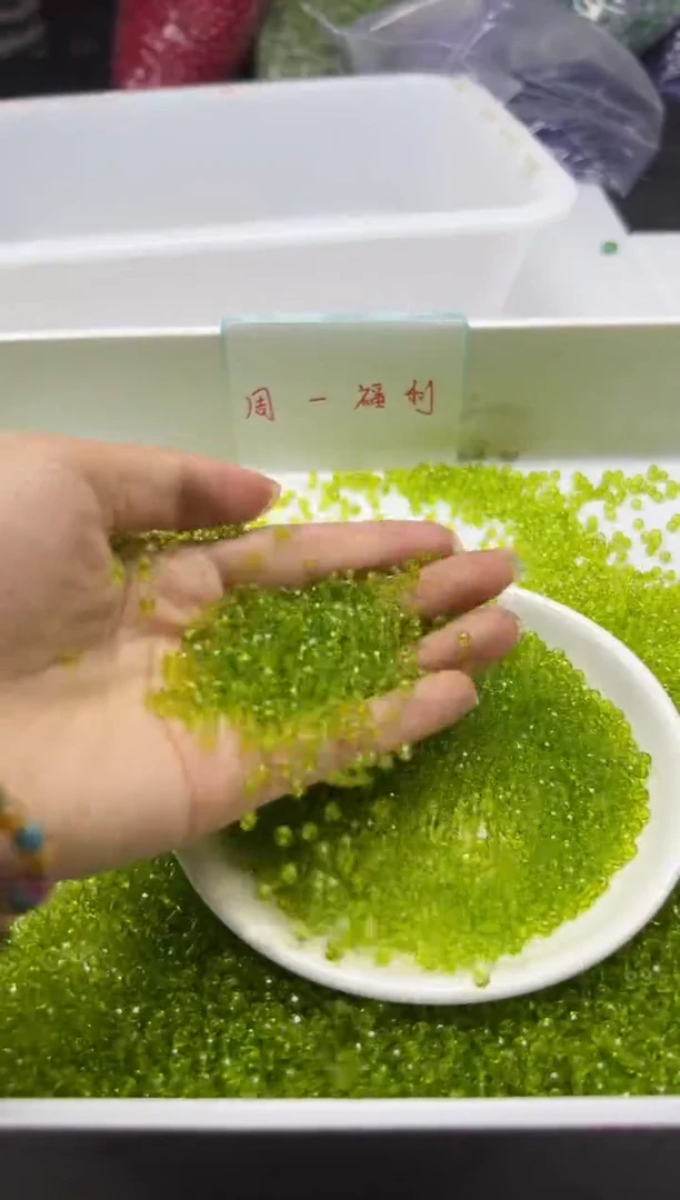 颈饰未镶嵌水晶w1684橄榄绿阿赛切面3mm*100颗