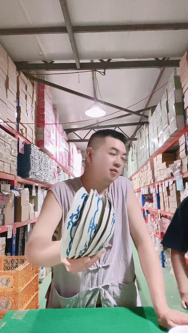 瓷片碗碟好物一件不留@@1