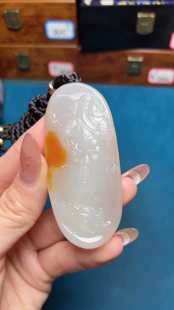 和田玉未镶嵌挂件和田玉