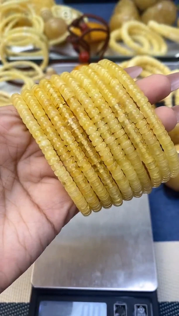 未镶嵌琥珀裸石天然琥珀蜜蜡多样性发一