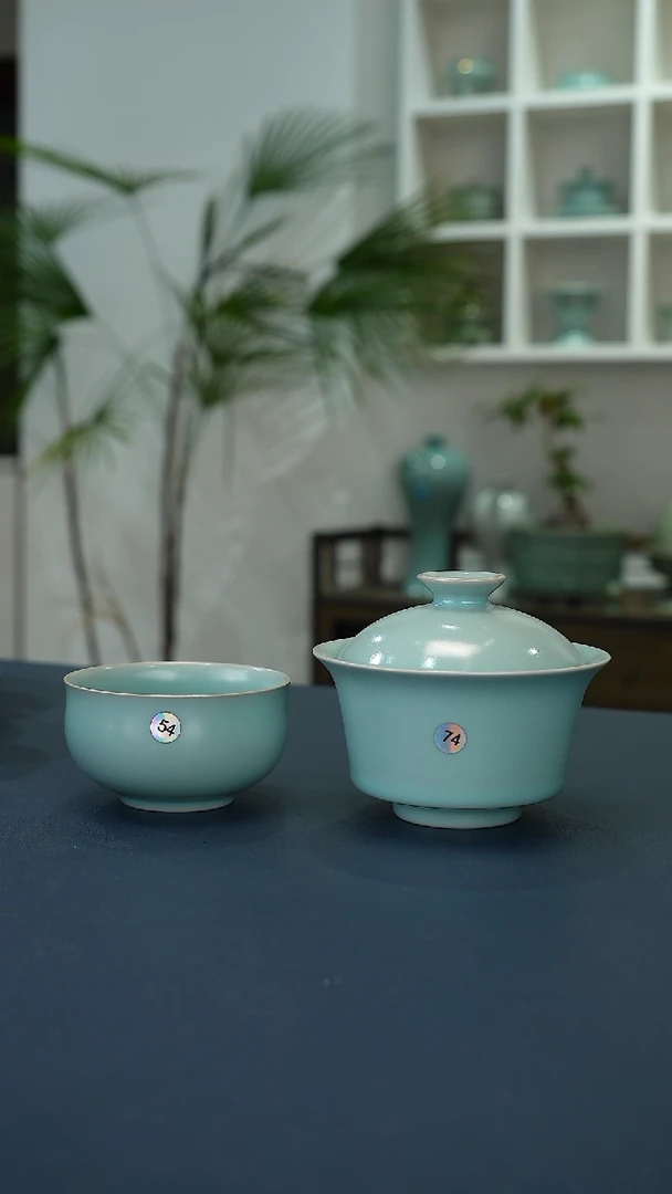 瓷片74号天蓝马蹄两才盖碗加54号单杯一级品     洁