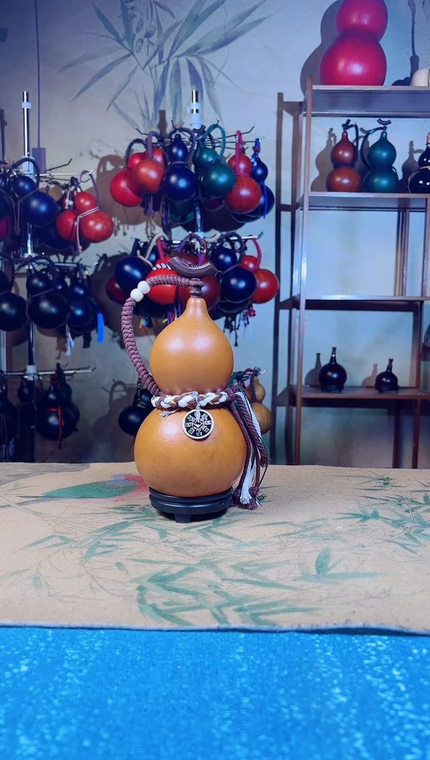 05-大漆酒葫芦-550ML左右