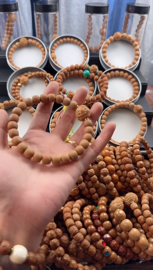 手串猴头核桃荔枝纹送单颗雕刻瑕疵