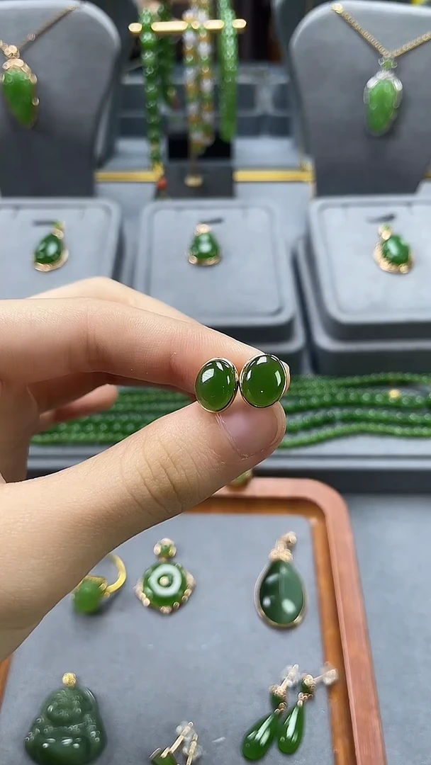 银S925镀金镶嵌和田玉耳饰银S925镀金镶嵌 和田玉 耳饰