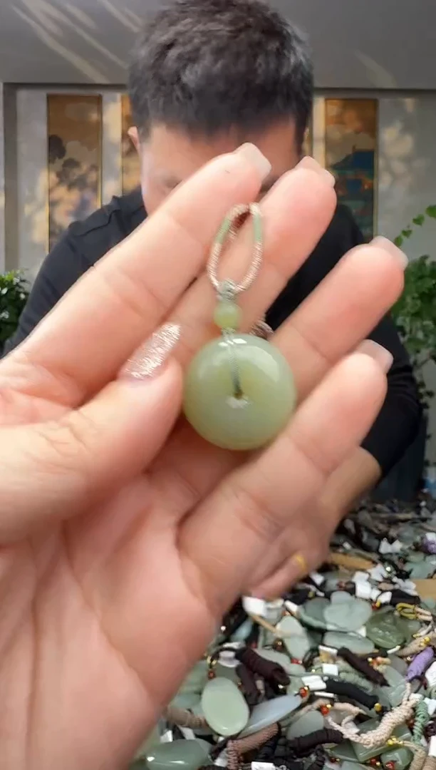 颈饰未镶嵌和田玉拍一发一多样性发货