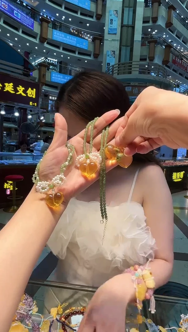 琥珀套链未镶嵌【 多样性发一 】