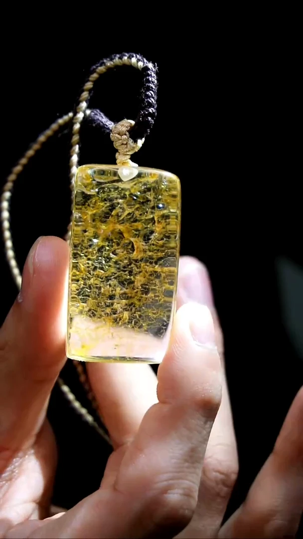 吊坠(赠链)未镶嵌水晶水晶