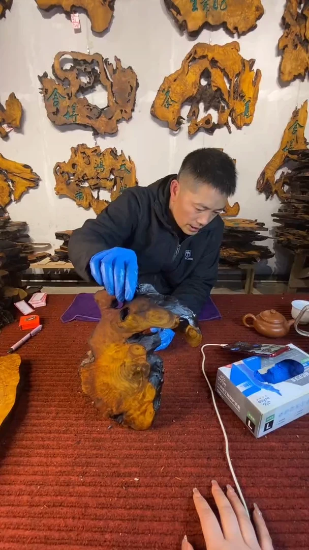 香杉木定制浮沉干泡台香杉树瘤树根料