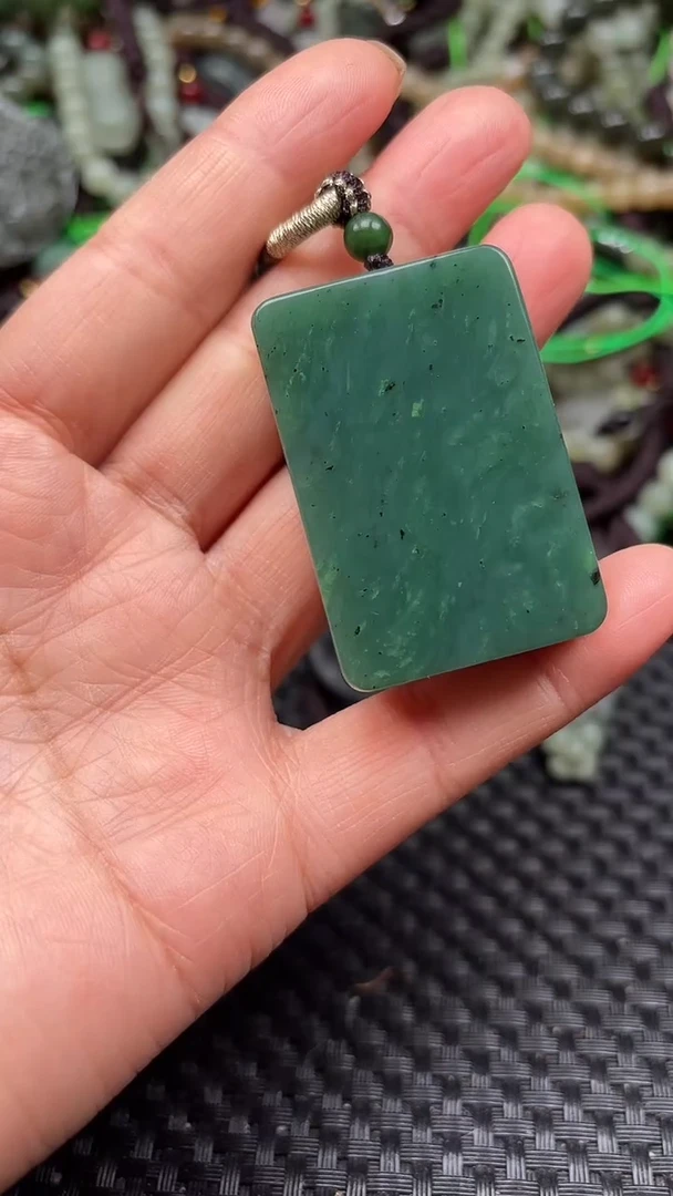 【闪购商品】和田玉颈饰未镶嵌.