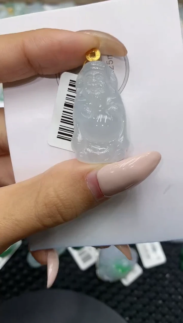 颈饰18K金镶嵌翡翠111111111111