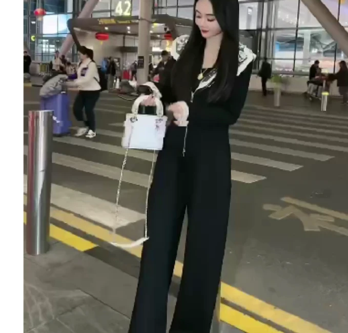 2025春季新款时尚女装网红气质爆款百搭洋气运动套装两件套YE