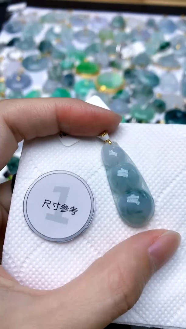 颈饰银S925镶嵌翡翠天然A货翡翠
