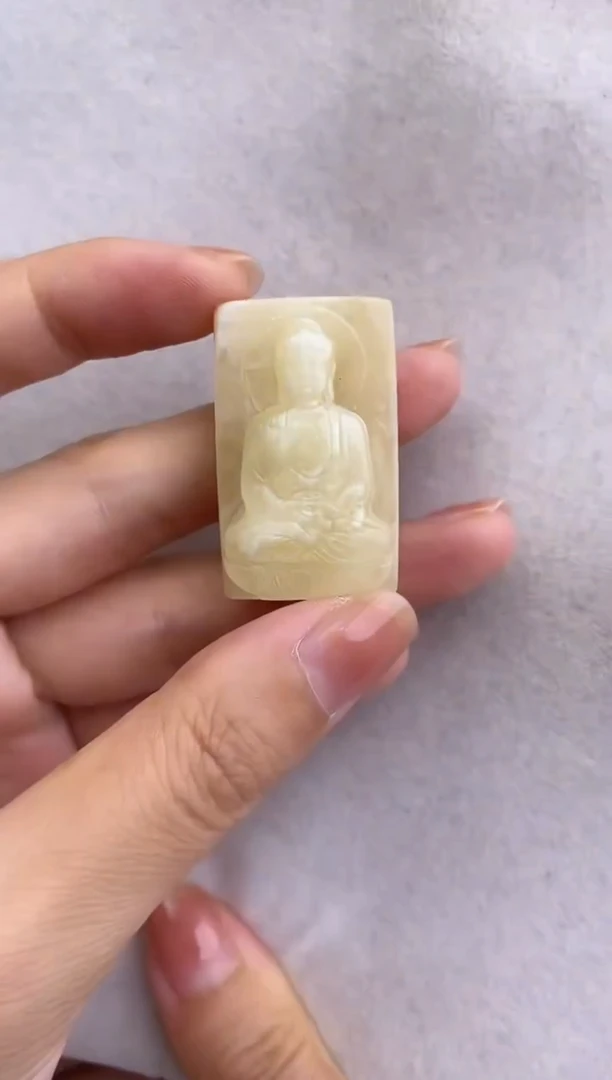 未镶嵌琥珀裸石10531039-大日如来