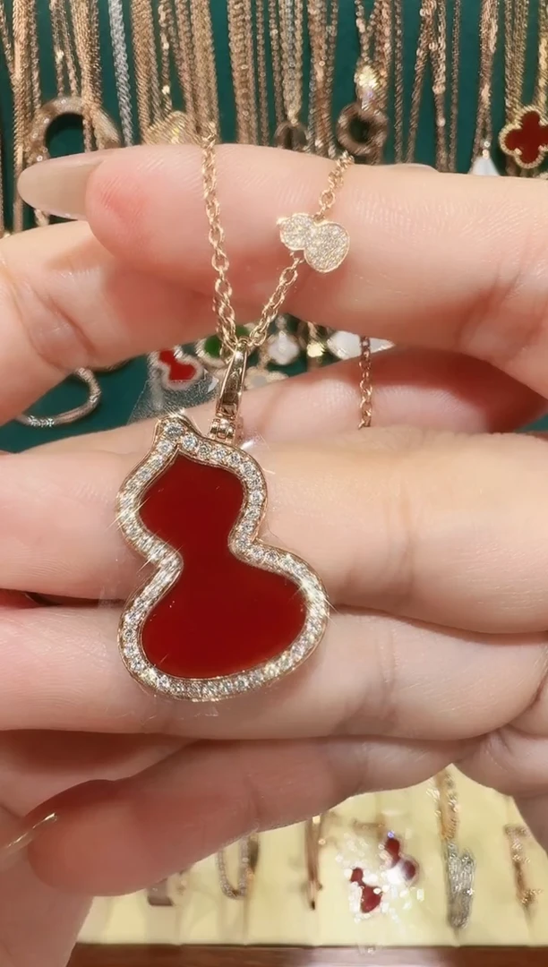 【闪购商品】钻石吊坠(不含链)18K金镶嵌吊坠