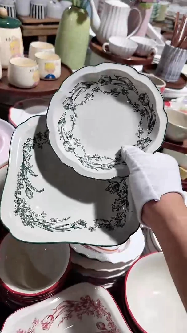 陶瓷铃兰方盘+圆盘2件套微瑕 凑满20元包邮