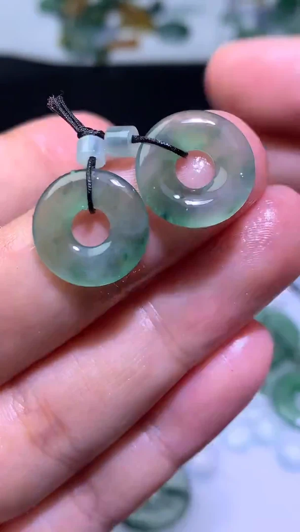 未镶嵌定制翡翠毛货