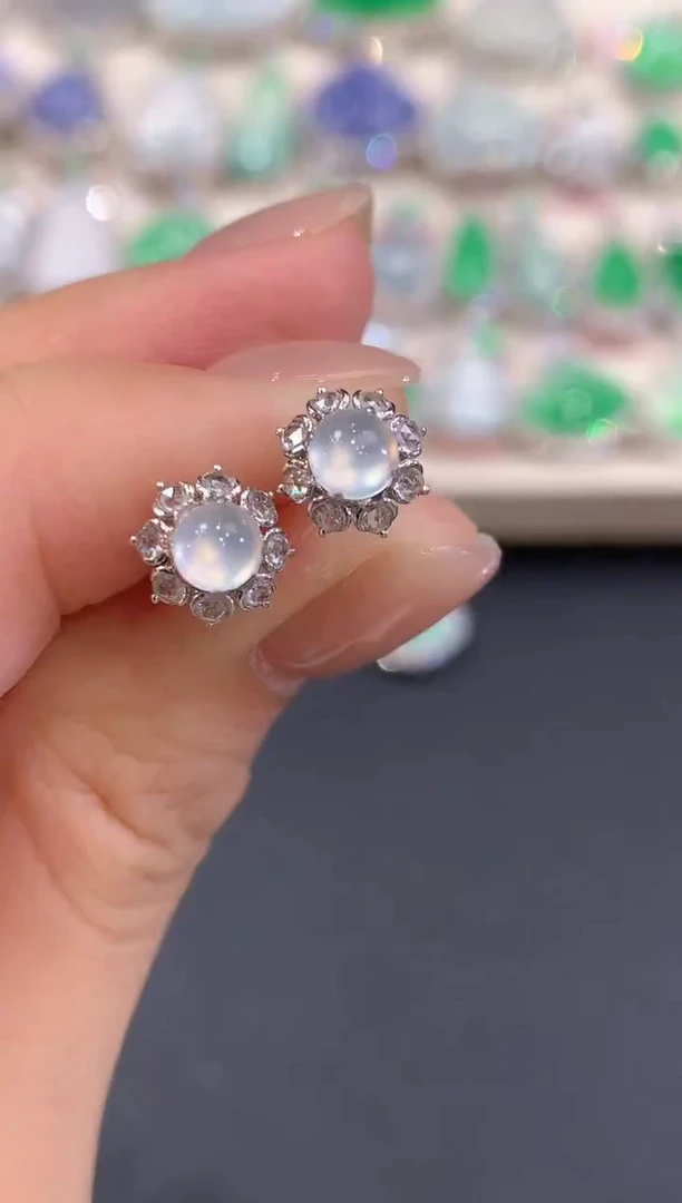 18K金镶嵌翡翠耳饰a20