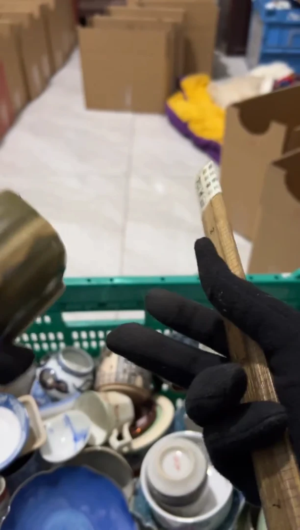 煊***记煊宝中古商品默认瑕疵完美主义慎拍