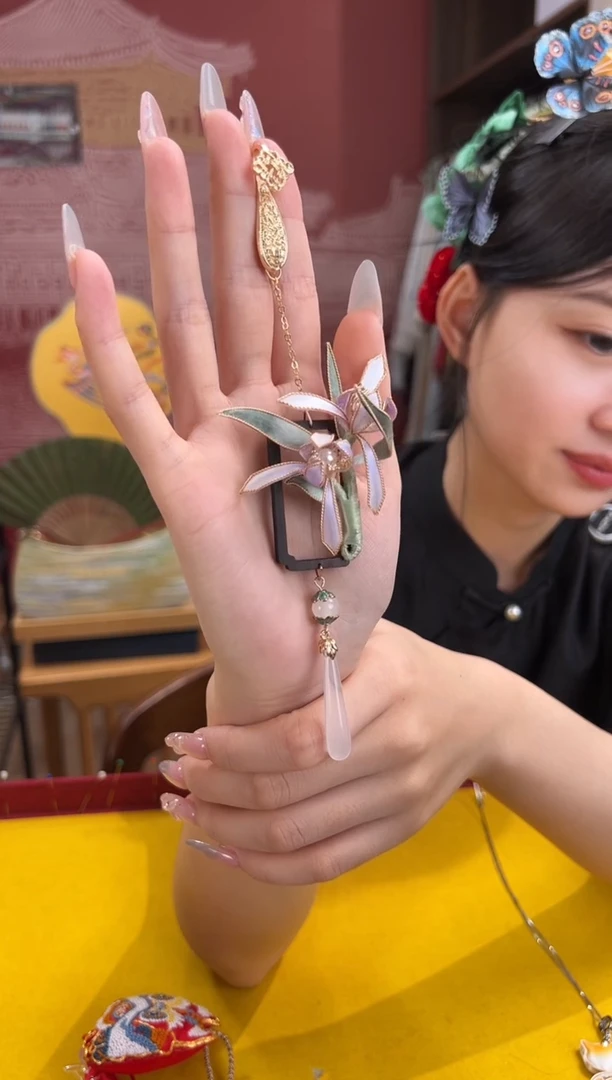 刺绣苏绣世家非遗手工（压襟）