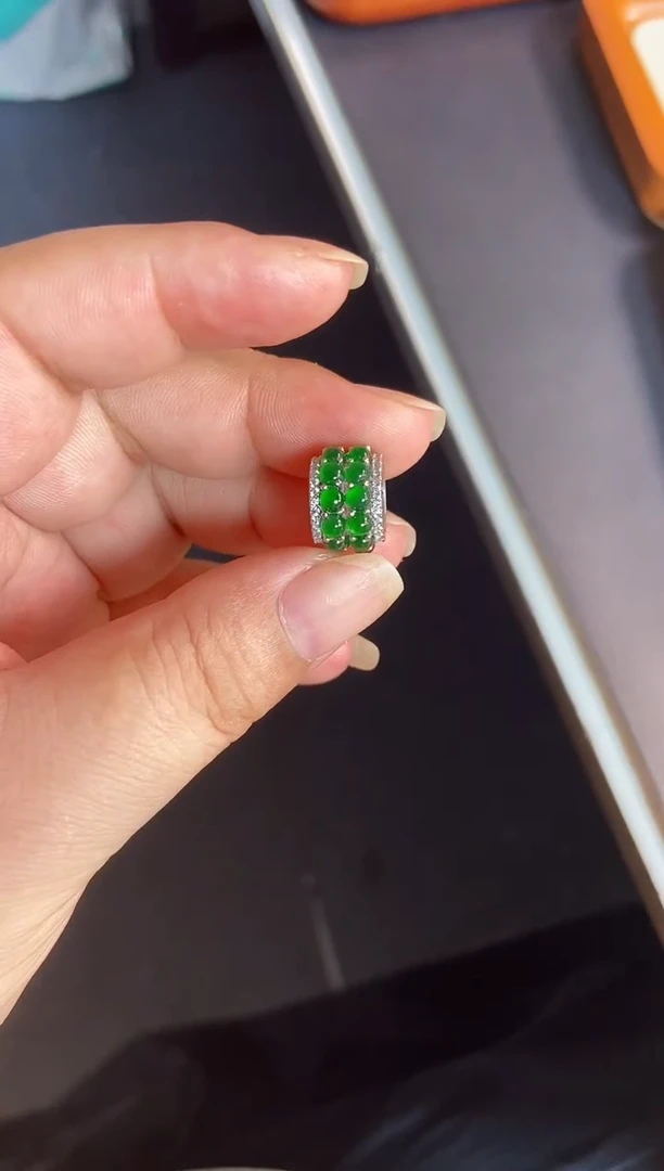 吊坠(不含链)银S925镶嵌翡翠1