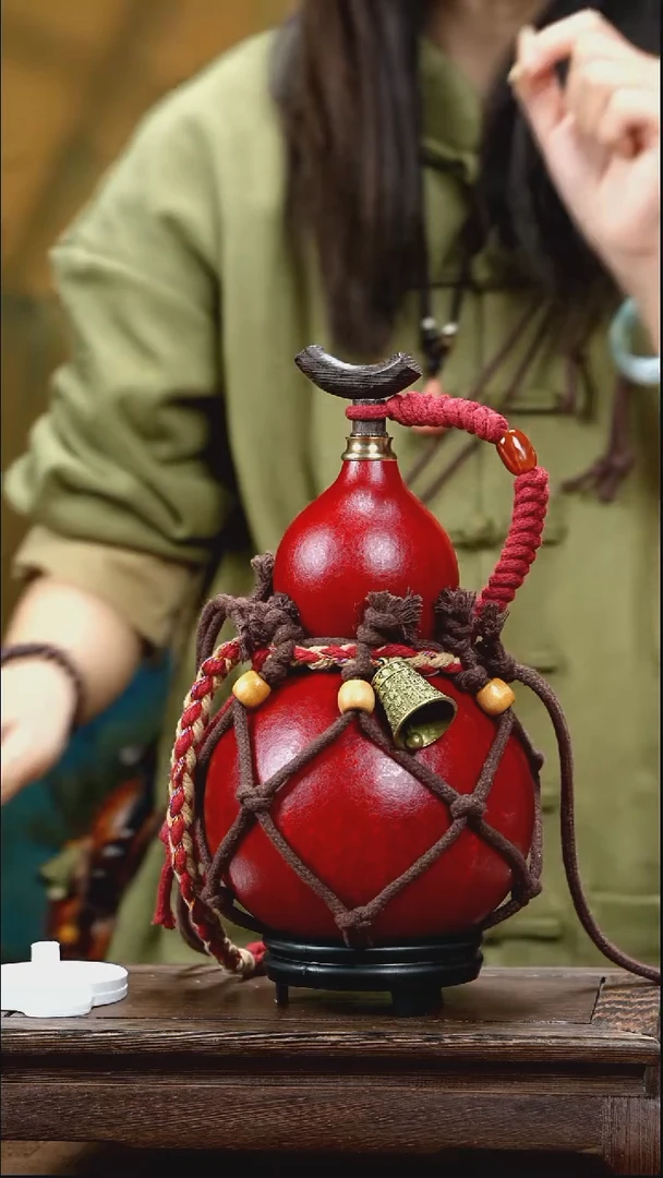 YM062复古网兜款天然酒葫芦（一物一拍）+原色小手捏