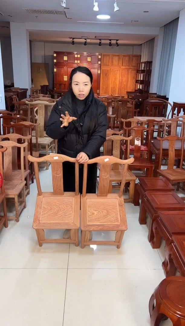 花梨木类家具一对小官帽椅小巴花白胚带围板高40