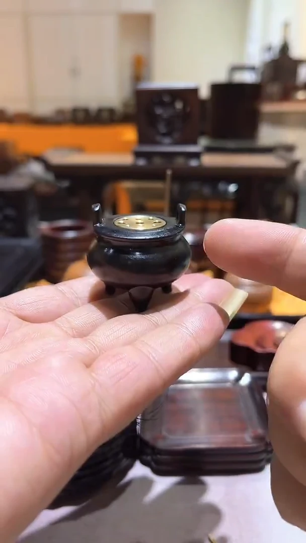 木精品木雕精工细作