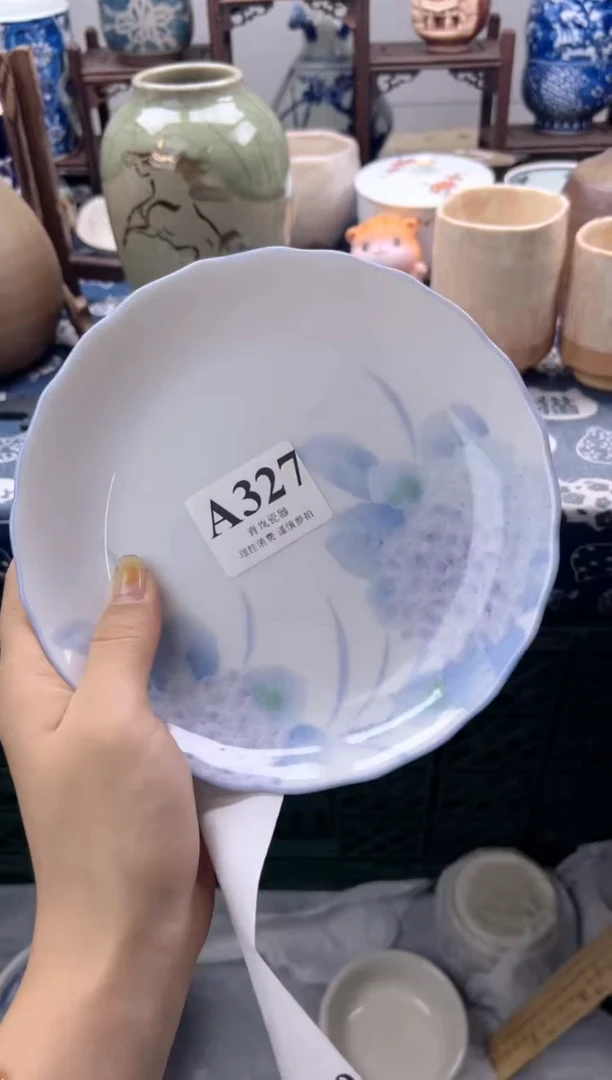 瓷片九***猫     A327