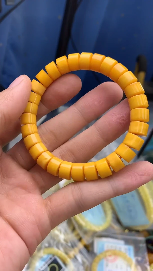 裸石蜜蜡未镶嵌手串