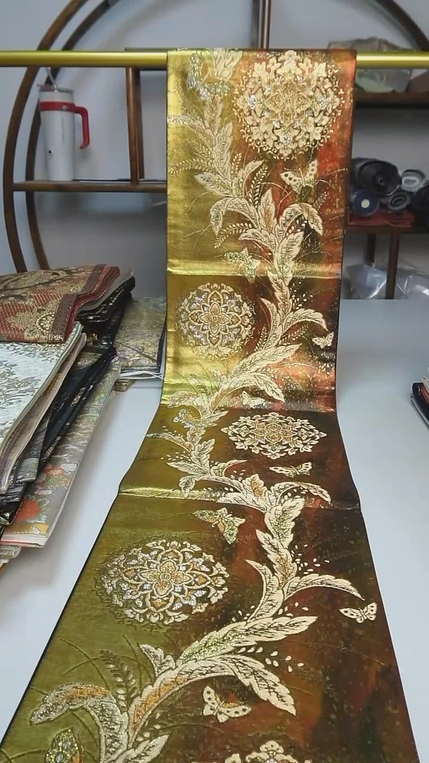 织绣95西阵织六通宝相花