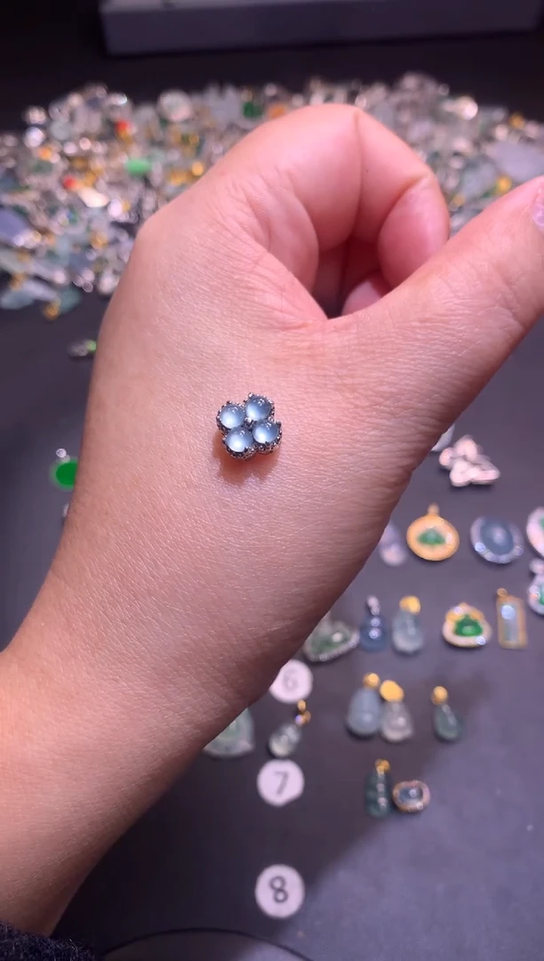 【闪购商品】翡翠吊坠(不含链)银S925镶嵌1