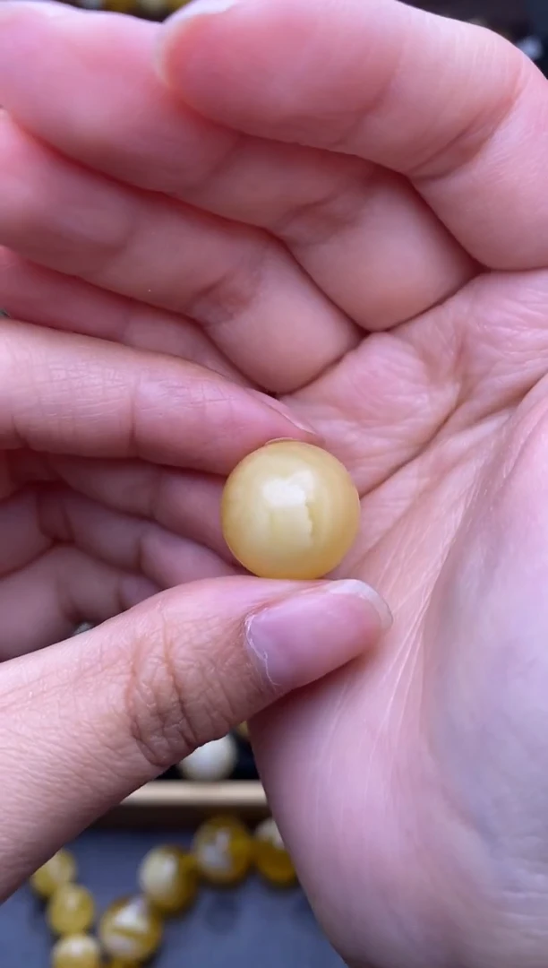 【闪购商品】琥珀裸石未镶嵌大小姐珠宝严选103