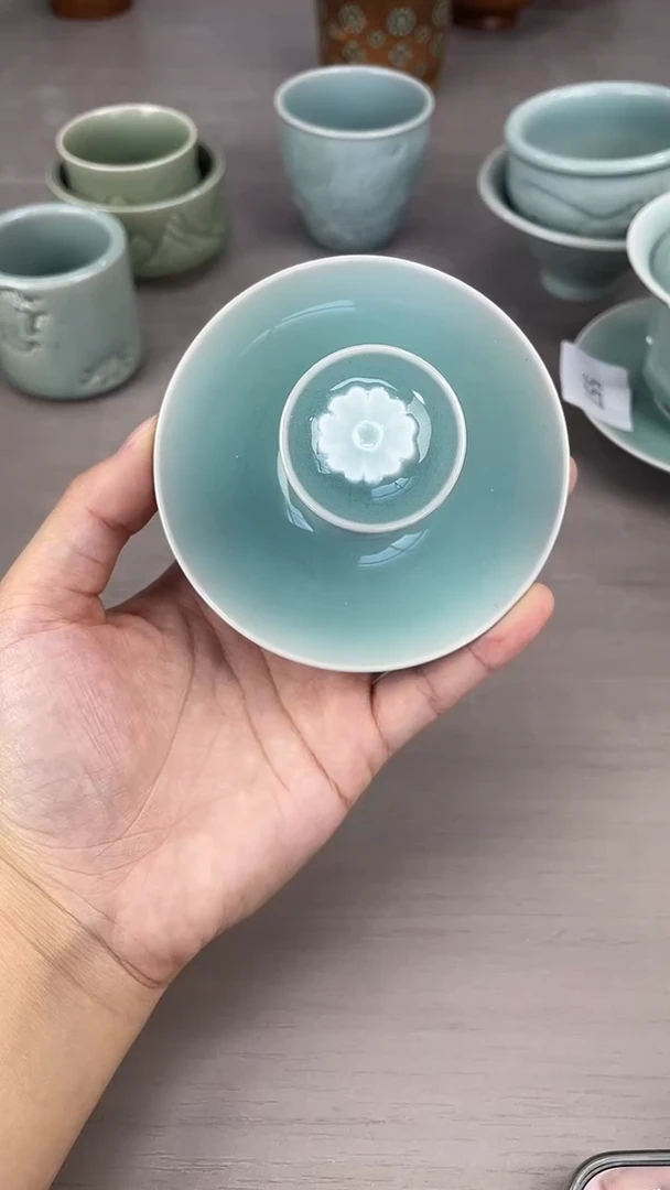 青瓷仓储福利清仓微微暇