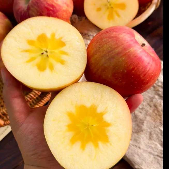 【坏果包赔】正宗新疆阿克苏冰糖心苹果4.5斤装脆甜多汁新鲜【DB】