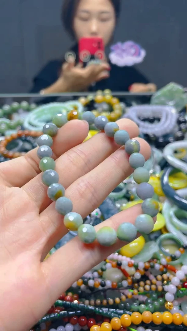 颈饰未镶嵌翡翠7MM/H/翡翠A货，一件也是批发价