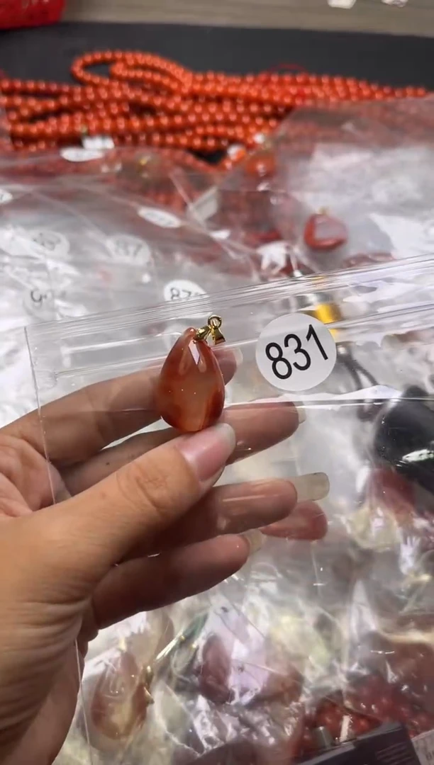 【闪购商品】南红玛瑙珠宝奇石未镶嵌831