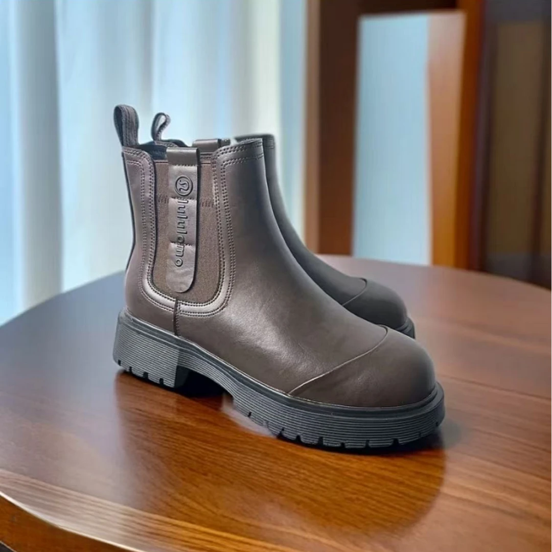 6683新款休闲马丁靴英伦风秋冬真皮靴子时尚潮流百搭