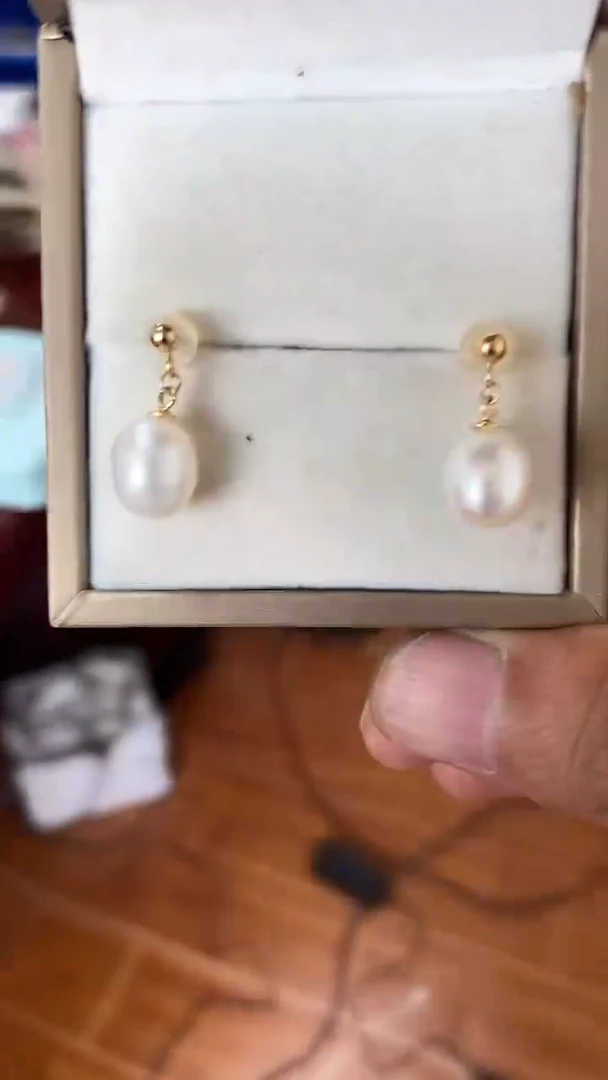 银S925镶嵌耳饰淡水珍珠9-10mm珍珠耳饰