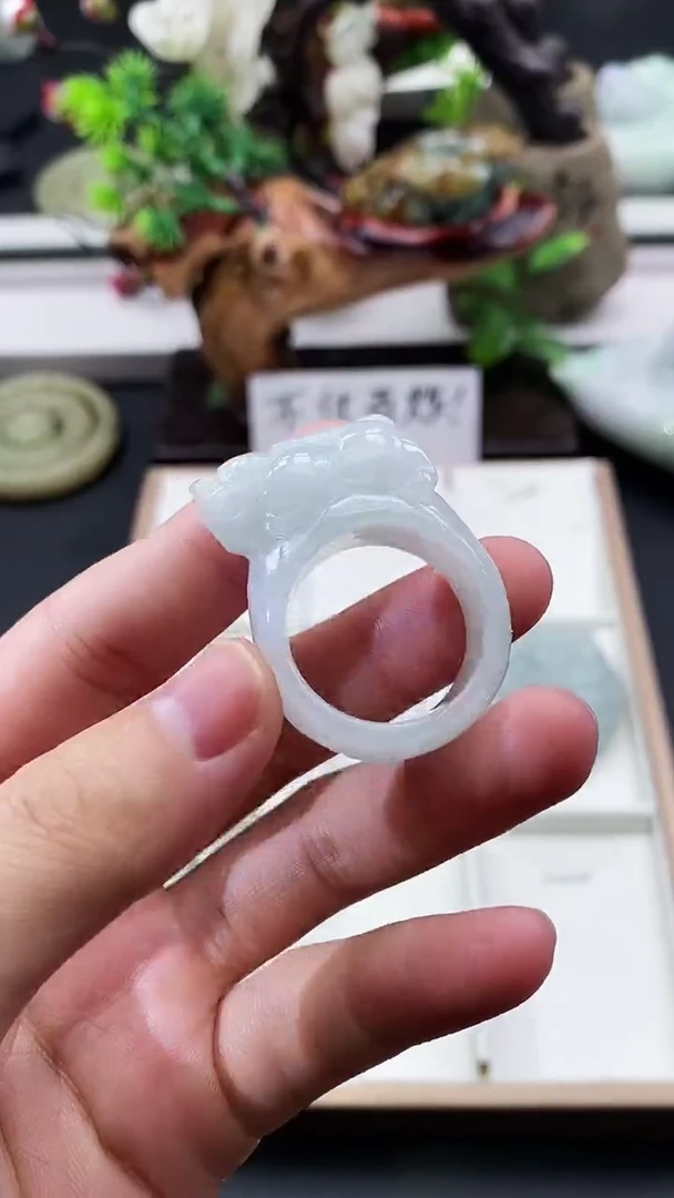 颈饰未镶嵌翡翠天然缅甸A货翡翠