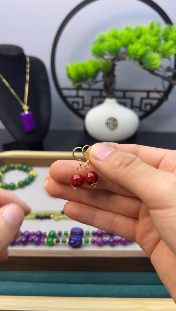 【闪购商品】玛瑙/玉髓耳钉14K金镶嵌E174