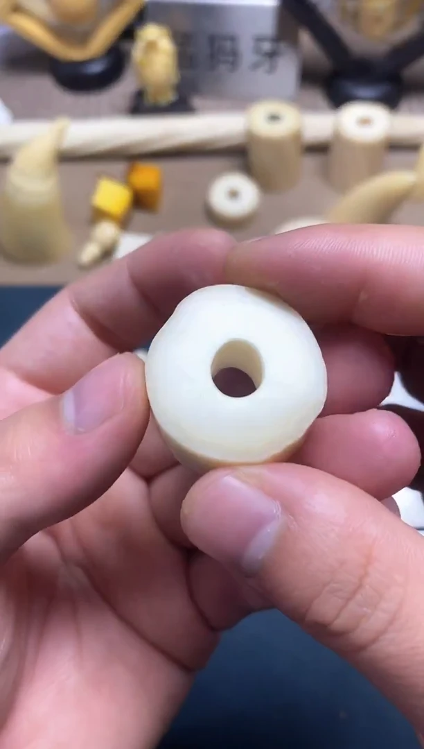 吊坠猛犸象牙独独小奶片1