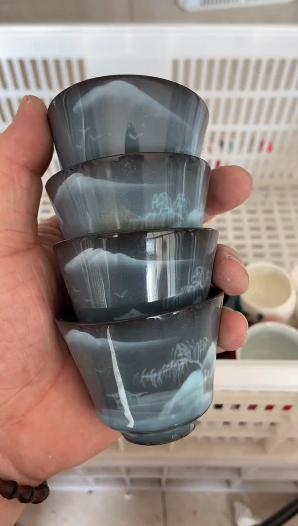 杯无运费险有瑕疵的摄影的产品有使用过的痕迹有点脏介意勿拍